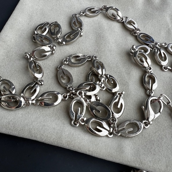 Elegant Silver G Chain Necklace or Belt - Picture 6 of 7